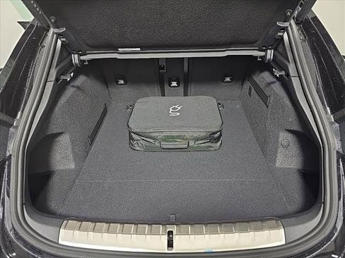 New 2025 Porsche Taycan 4S image 14