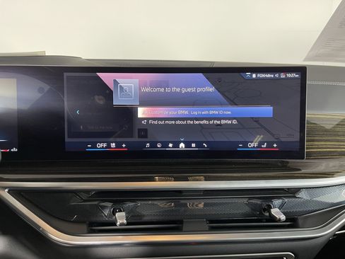 Certified 2025 BMW X5 xDrive40i image 12