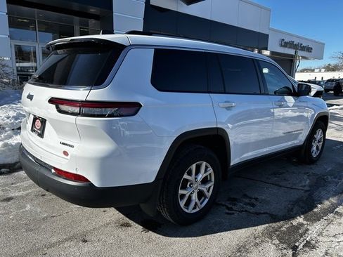Used 2022 Jeep Grand Cherokee L Limited w/ MOPAR Finishing Package image 6