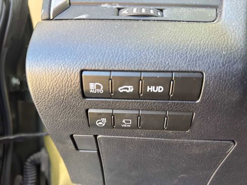 Used 2022 Lexus RX 350L Luxury w/ Accessory Package (Z1) image 6