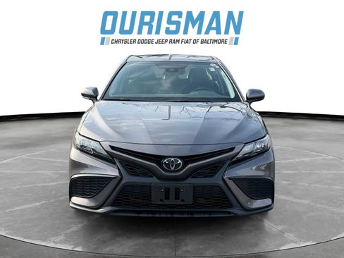 Used 2023 Toyota Camry SE w/ Blackout Package (TMS) image 8