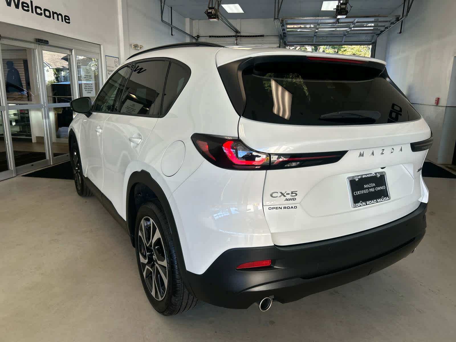 Certified 2026 MAZDA CX-5 Preferred AWD/4WD image 3
