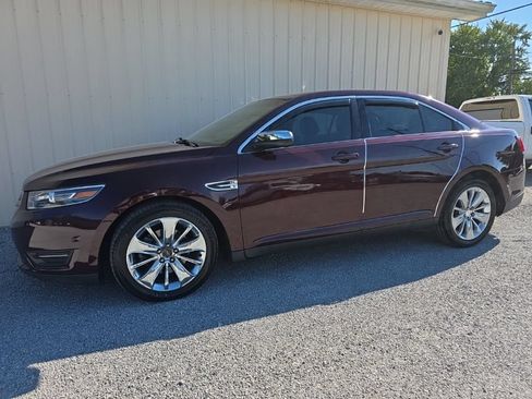 Used 2019 Ford Taurus Limited w/ Driver Assist Package AWD/4WD image 10