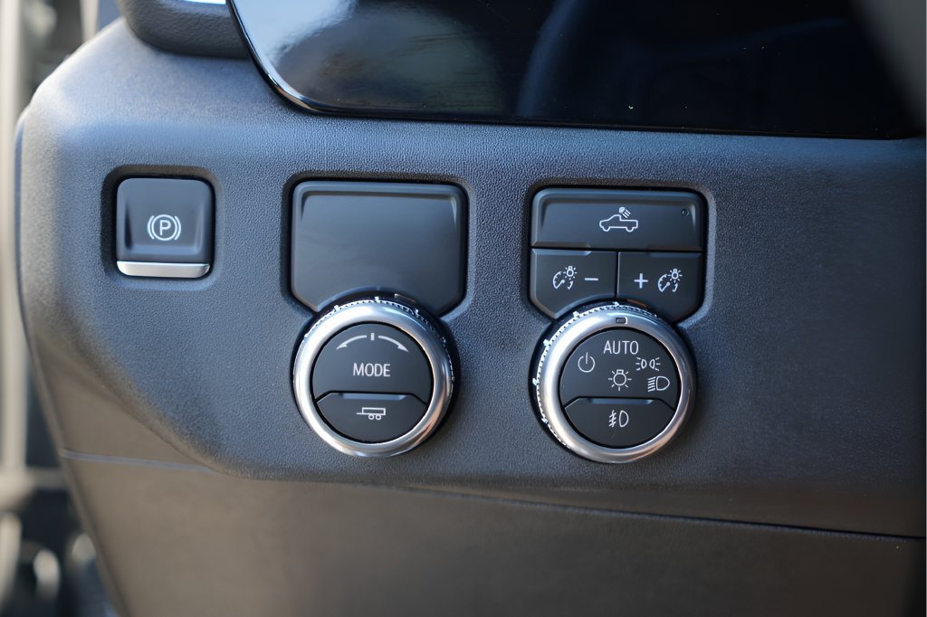 Certified 2026 GMC Sierra 1500 Elevation w/ Elevation Select Package RWD image 18