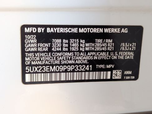 Used 2023 BMW X7 xDrive40i w/ Premium Package image 47