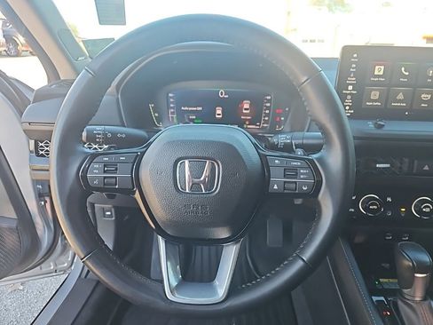 Used 2023 Honda Accord Touring image 17