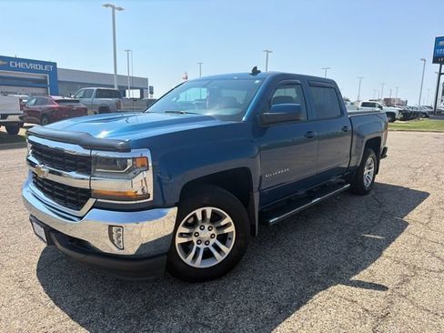 Used 2018 Chevrolet Silverado 1500 LT w/ All Star Edition AWD/4WD image 5