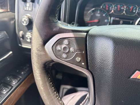 Used 2016 Chevrolet Silverado 1500 LTZ w/ LTZ Plus Package AWD/4WD image 39