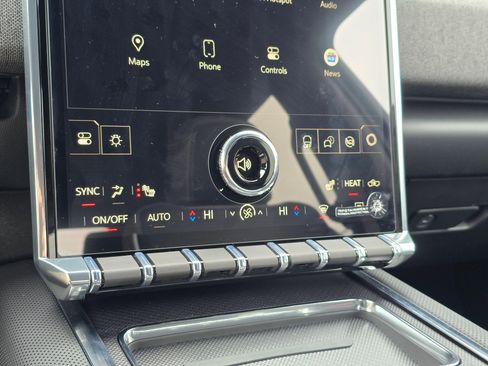 New 2026 GMC Sierra EV Elevation image 21