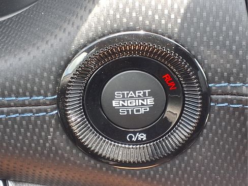 New 2026 Jeep Compass Latitude AWD/4WD image 12