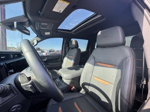 Used 2024 GMC Sierra 1500 AT4 w/ AT4 Premium Package image 19