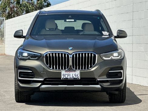 Used 2022 BMW X5 sDrive40i w/ Parking Assistance Package image 11
