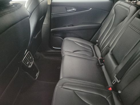 Certified 2023 Lincoln Nautilus AWD w/ Premium Package image 10