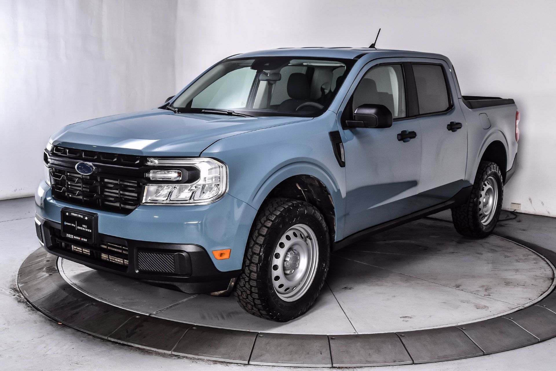 Used 2022 Ford Maverick XL w/ Equipment Group 100A Standard AWD/4WD image 3