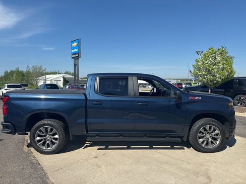 Used 2022 Chevrolet Silverado 1500 RST w/ Z71 Off-Road Package AWD/4WD image 7