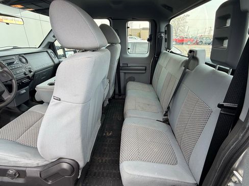 Used 2016 Ford F250 XL w/ XL Appearance Package image 11