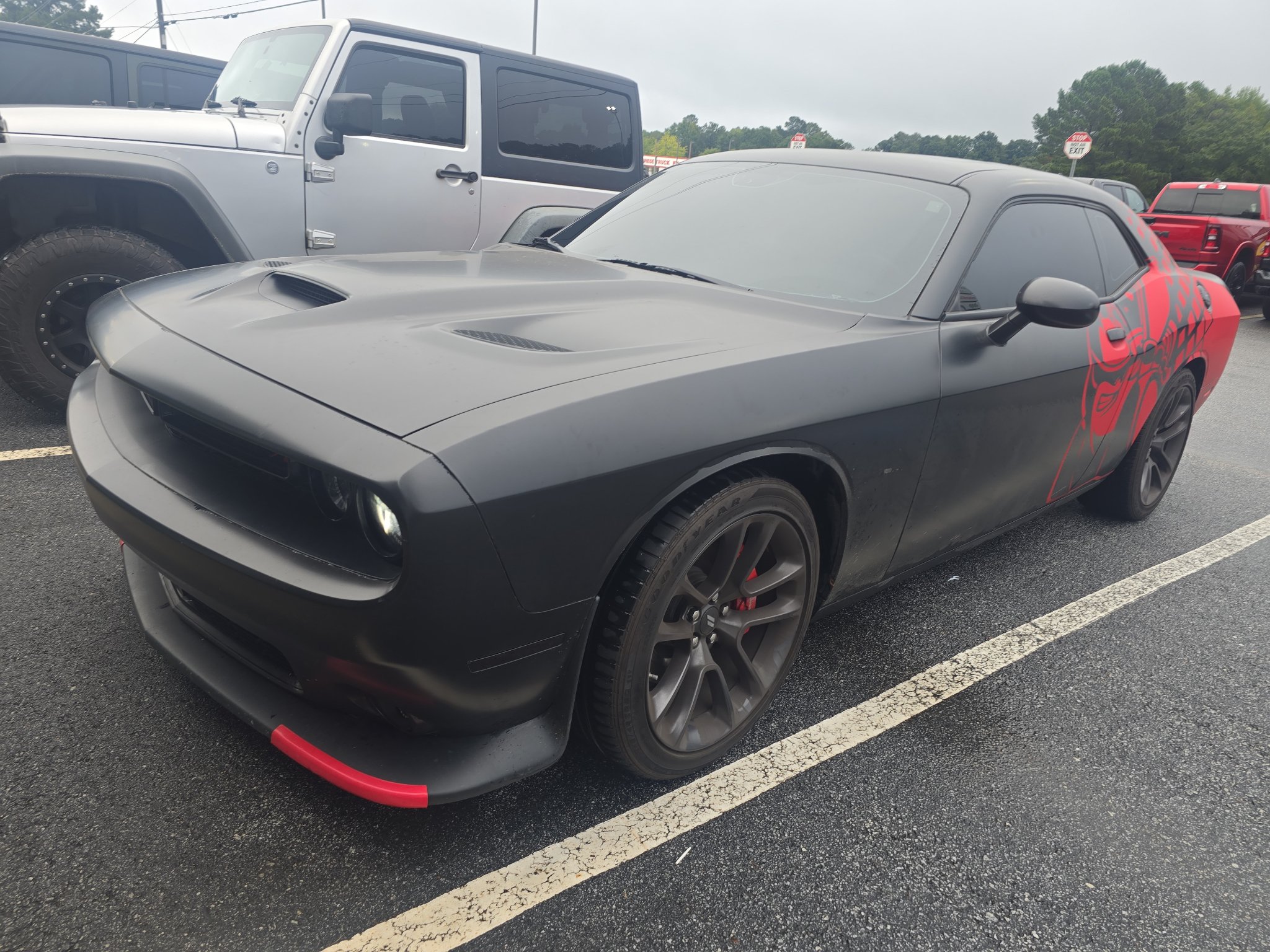 Used 2021 Dodge Challenger R/T Scat Pack w/ Plus Package RWD image 2