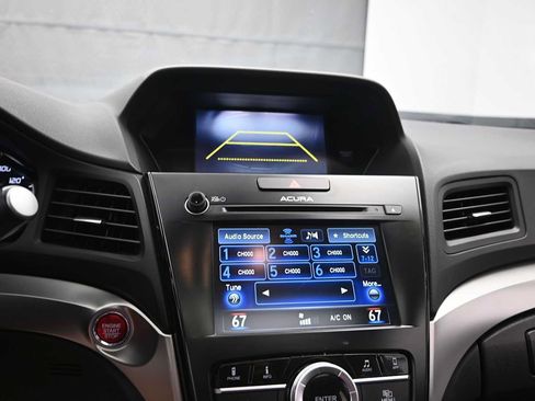 Used 2018 Acura ILX FWD image 16