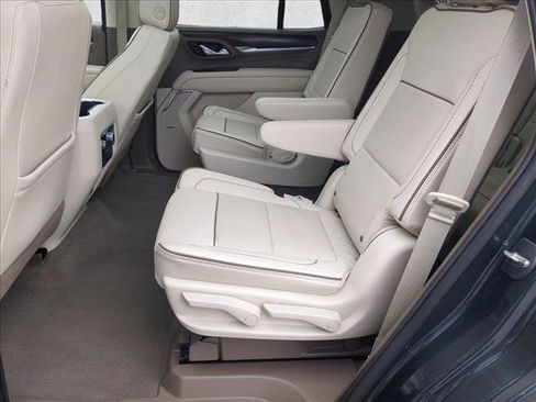 Used 2021 GMC Yukon Denali w/ Denali Premium Package image 21