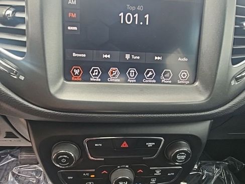 Used 2018 Jeep Compass Trailhawk w/ Leather Interior Group image 16