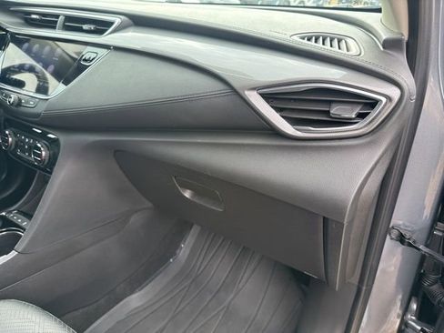 Used 2022 Buick Encore GX Essence w/ Experience Buick Package image 55