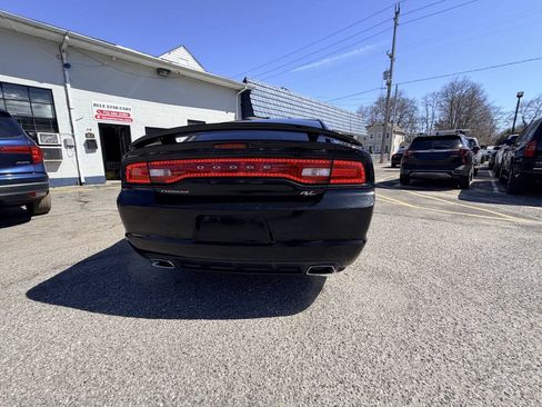 Used 2014 Dodge Charger R/T w/ Blacktop Package RWD image 40