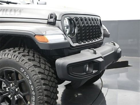 New 2026 Jeep Gladiator Willys image 29