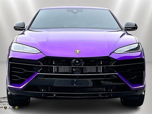 Used 2025 Lamborghini Urus SE image 3