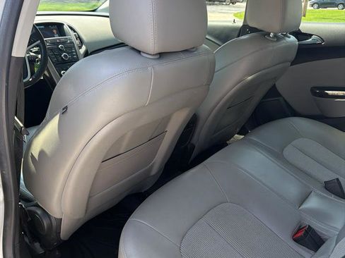 Used 2012 Buick Verano Convenience image 10