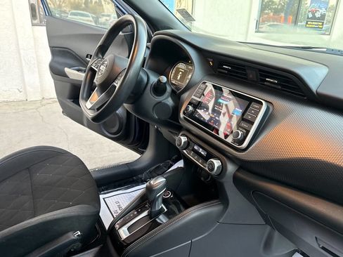 Used 2019 Nissan Kicks SV FWD image 19