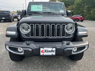 New 2025 Jeep Wrangler Sahara video 2