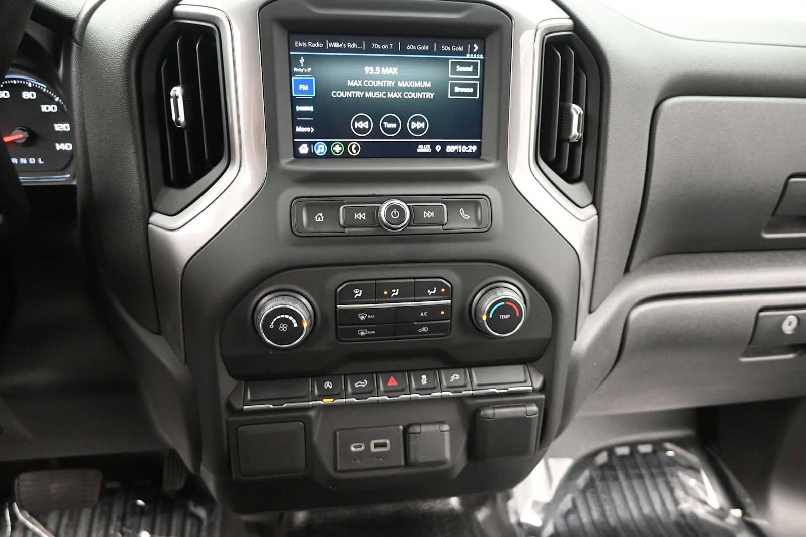 Used 2021 Chevrolet Silverado 1500 W/T w/ WT Value Package AWD/4WD image 21