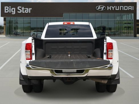 Used 2024 RAM 3500 Big Horn image 4