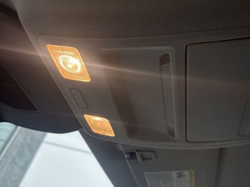 Used 2022 Ford Escape SE w/ Convenience Package image 33