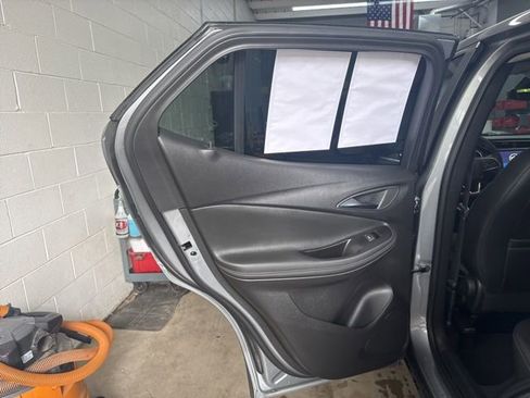 Used 2023 Buick Encore GX Preferred image 10