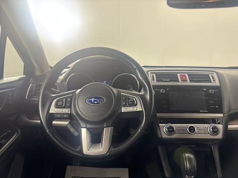 Used 2016 Subaru Outback 2.5i Limited AWD/4WD image 14