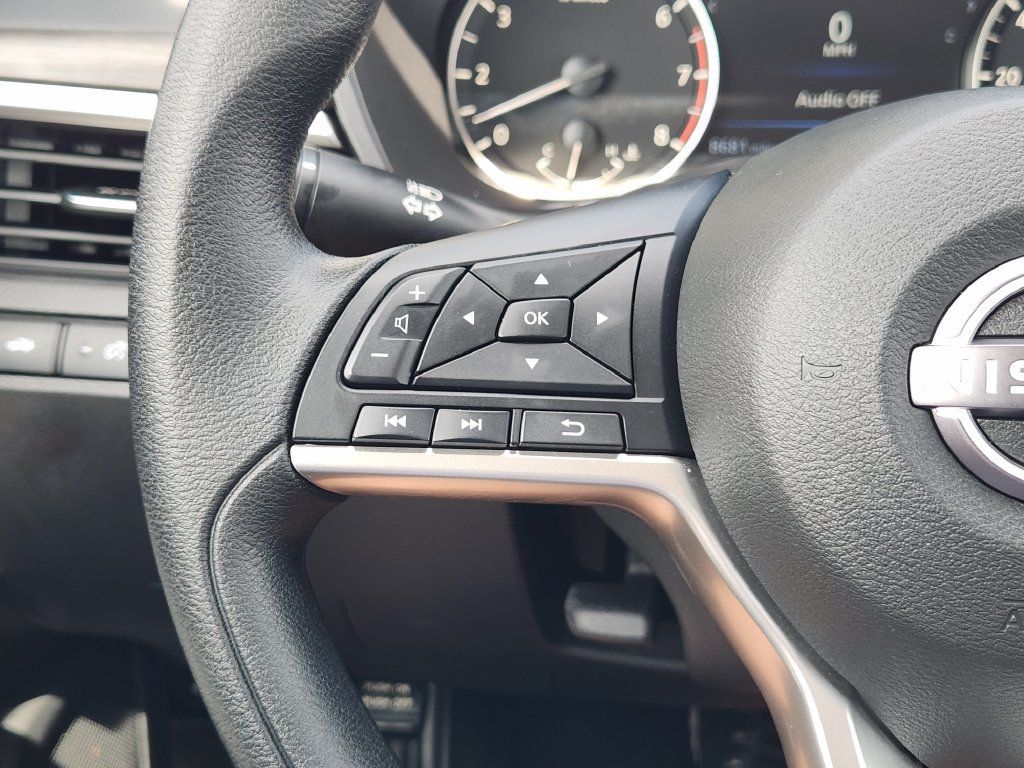 Used 2026 Nissan Altima 2.5 SV FWD image 27