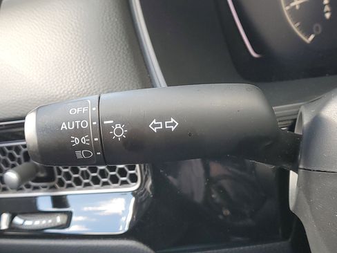 Certified 2024 Honda Civic EX image 17