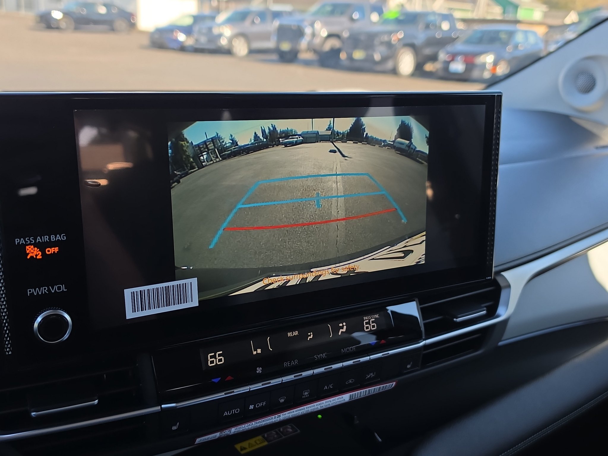 New 2026 Toyota Sienna XLE AWD/4WD image 31