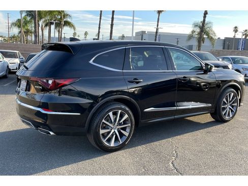 Certified 2025 Acura MDX FWD w/ Technology Package image 5