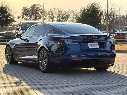Used 2022 Tesla Model S Base image 5