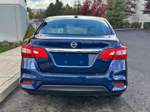 Used 2019 Nissan Sentra SV image 4