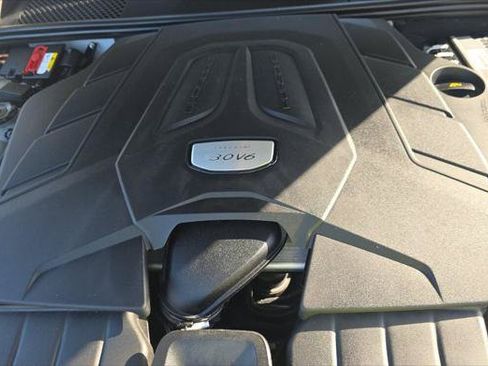 Used 2019 Porsche Cayenne AWD/4WD image 26
