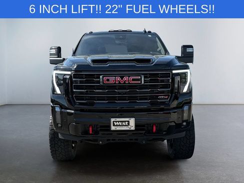 Used 2024 GMC Sierra 2500 AT4 w/ AT4 Premium Plus Package AWD/4WD image 8
