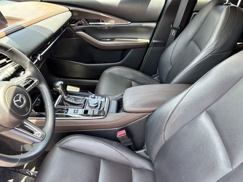 Used 2021 MAZDA CX-30 AWD 2.5 S w/ Premium Package image 17