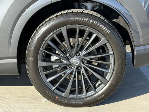New 2026 Lexus RX 350h AWD/4WD image 16