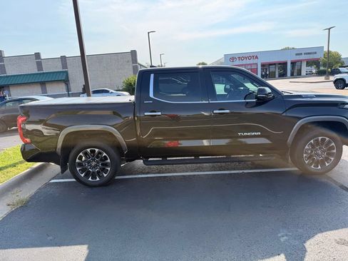 Certified 2025 Toyota Tundra Limited AWD/4WD image 7
