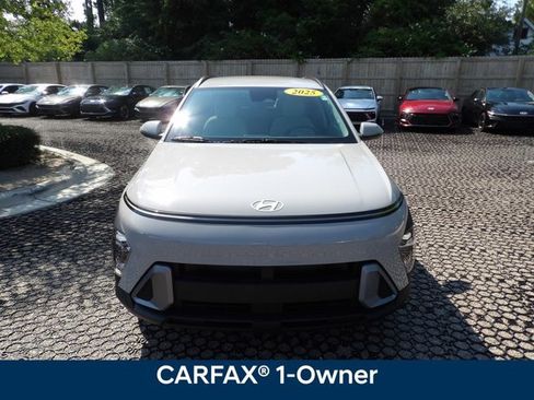 Certified 2025 Hyundai Kona SEL FWD image 3