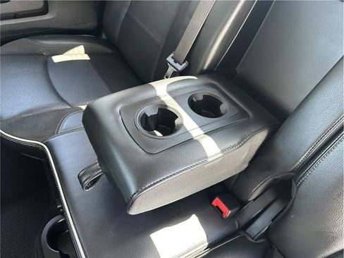Used 2022 RAM 2500 Laramie AWD/4WD image 17