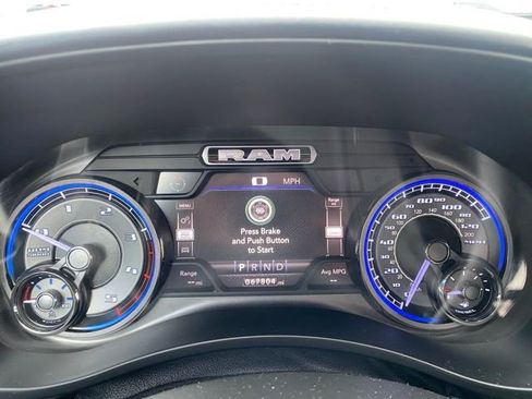 Used 2020 RAM 2500 Limited image 12